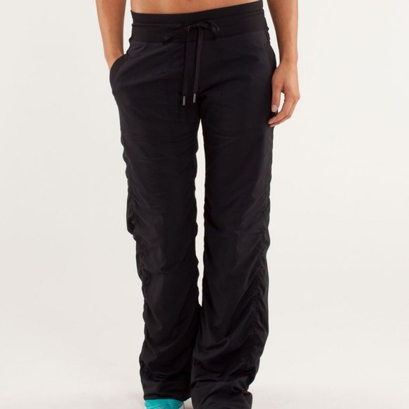 EUC Lululemon Studio Pants